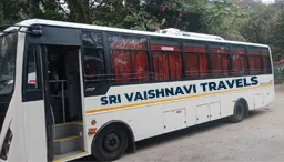 28 seater bus