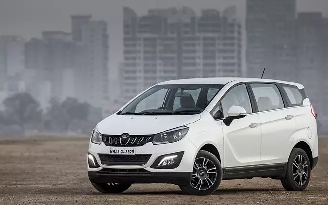 8 Seater Car for Rent in Hyderabad –
                                Sri Vaishnavi Tours & Travels
